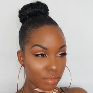 Kendra Murrell, 32 (YouTube Star)