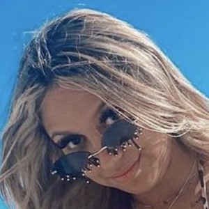 Kenna Mo, 24 (TikTok Star)