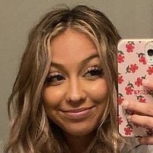 Kenna Mo, 24 (TikTok Star)