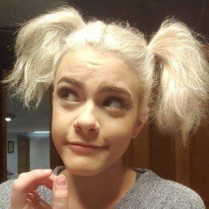 Kenna Noel, 24 (TikTok Star)