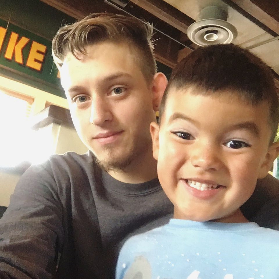 Kenneth Dedo, 23 (eSports Player)