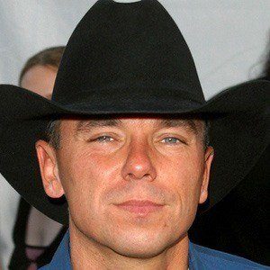 Kenny Chesney image 3