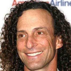 Kenny G, 69 (萨克斯管吹奏者)
