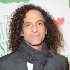 Kenny G, 69 (Saxofonista)