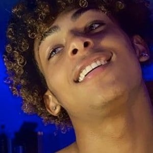 Kentin Elliott, 21 (TikTok Star)