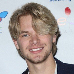 Kenton Duty image 4