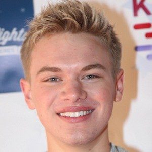 Kenton Duty image 7