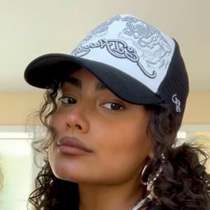 Kenya Brown, 26 (Instagram明星)