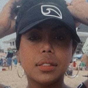 Kenya Olivera, 35 (现实之星)