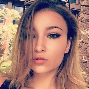 KenZ, 26 (Twitch Star)