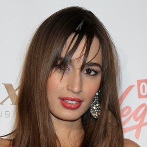 Kenza Fourati, 38 (模特)