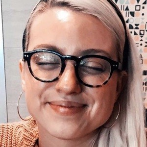 Kenzie Brenna, 35 (Instagram Star)