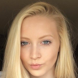 Kenzie Smith, 26 (Star di YouTube)