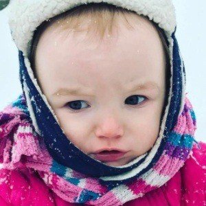 Kenzie WeeeFamFun, 8 (Star di YouTube)