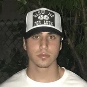 Kermeq, 25 (YouTube Star)