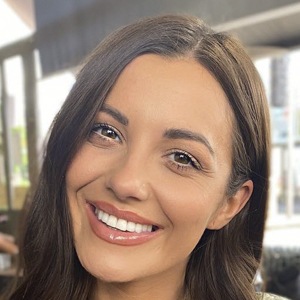 Kerri Roma image 2