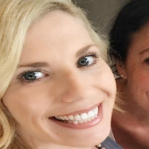 Kerri Verna, 49 (Instructor de Fitness)