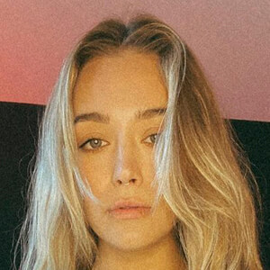 Kesley Bou, 30 (TikTok明星)