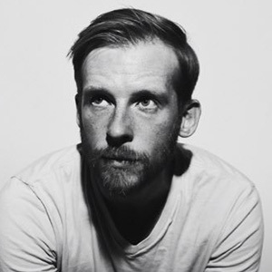 Kevin Devine, 44 (搖滾歌手)