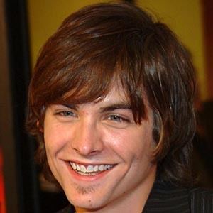 Kevin Zegers image 8
