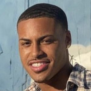 Keyon Holiday image 8