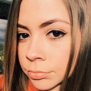 Khloe Starkey, 22 (TikTok Star)