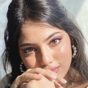 Khushi Hegde image 2