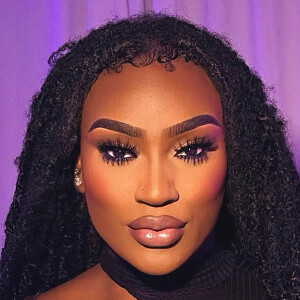 Kiah Naomi Johnson, 27 (Instagram明星)