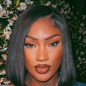 Kiah Naomi Johnson, 27 (Instagram明星)