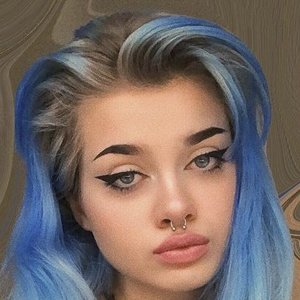 Kiera Johnston, 24 (Instagram Star)