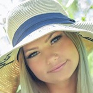 Kiersten Riggs image 4