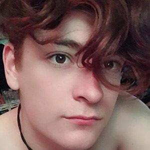 Kike Cosplay image 3