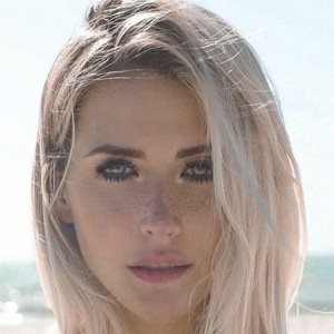 Kiki Passo, 28 (Instagram Star)