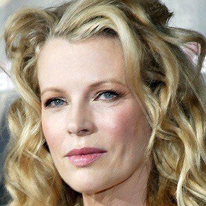 Kim Basinger image 3