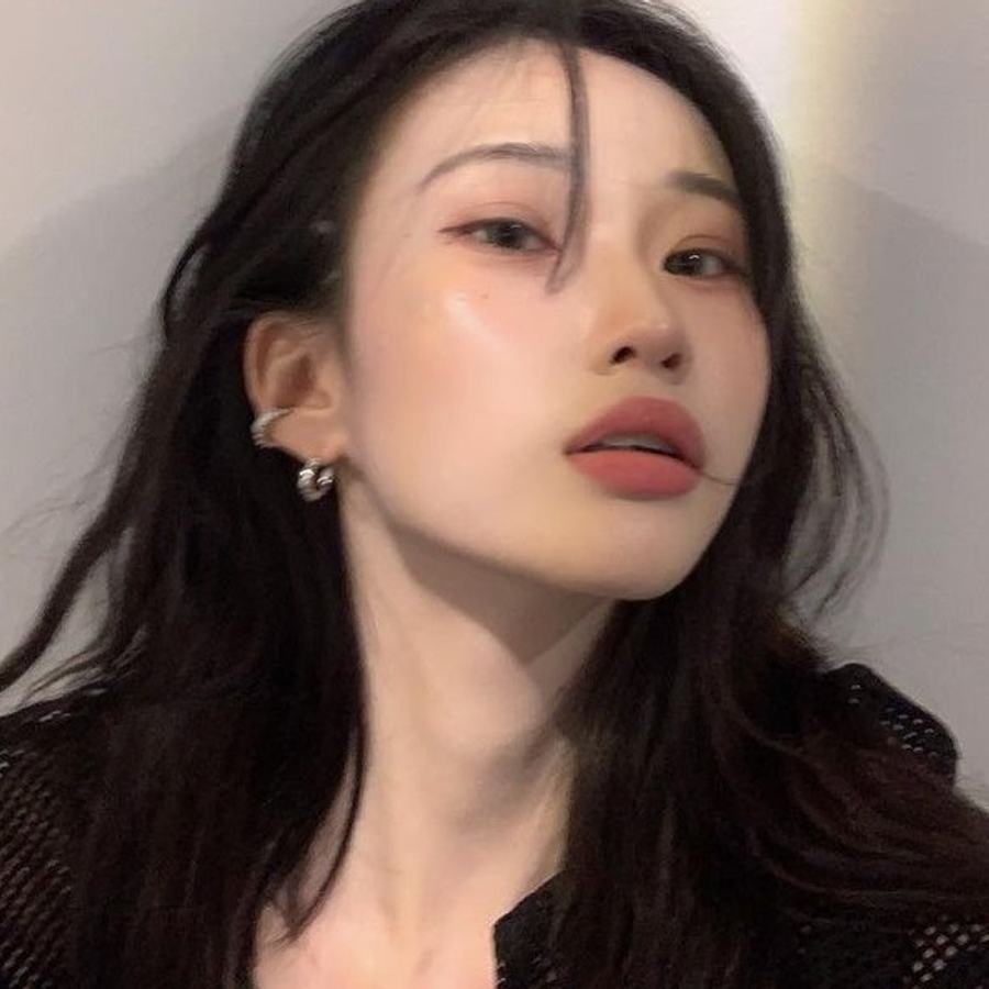 Kim Rachel Yoory image 6