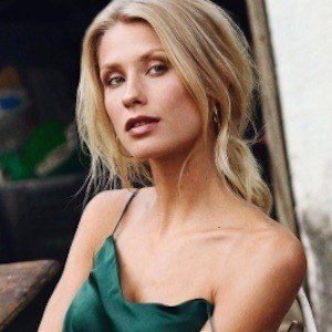 Kimberley Mens, 29 (Model)