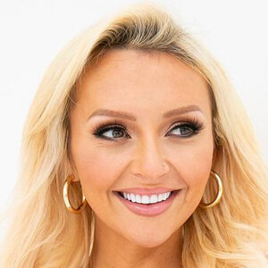 Kimberly Hart-Simpson, 38 (TV Actress)