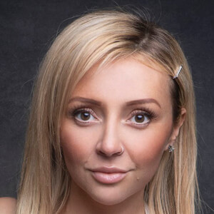 Kimberly Hart-Simpson image 6