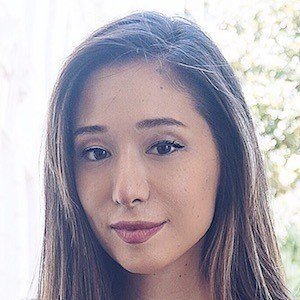 Kimi Ellie, 39 (YouTube Star)