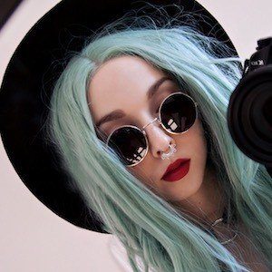 Kimi Peri, 30 (Instagram明星)