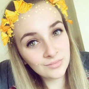 Kimmi Smiles image 6