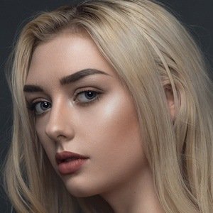 Kira Conley image 3