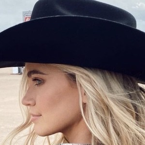 Kirby Long, 27 (TikTok明星)