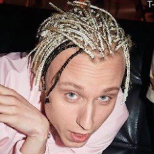 Kirill Nezboretsky, 26 (Rapper)