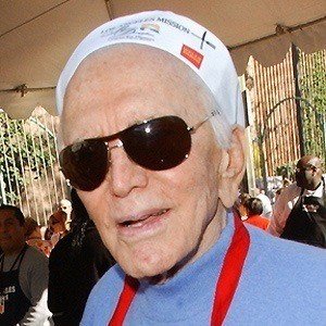 Kirk Douglas (1916 - 2020) (Movie Actor)