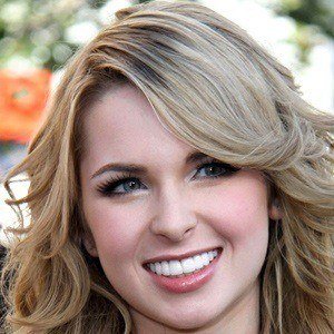 Kirsten Prout, 33 (TV Actress)