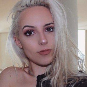 Kirsty Austin, 25 (YouTube Star)