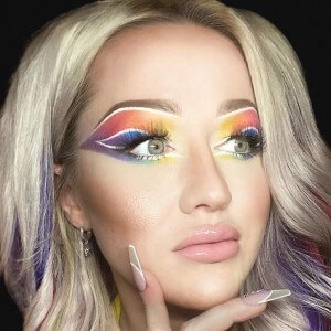 Kirsty Meakin image 6