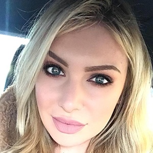 KissAndMakeup01, 39 (YouTube Star)