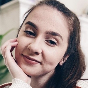 kiwisi, 30 (YouTube Star)